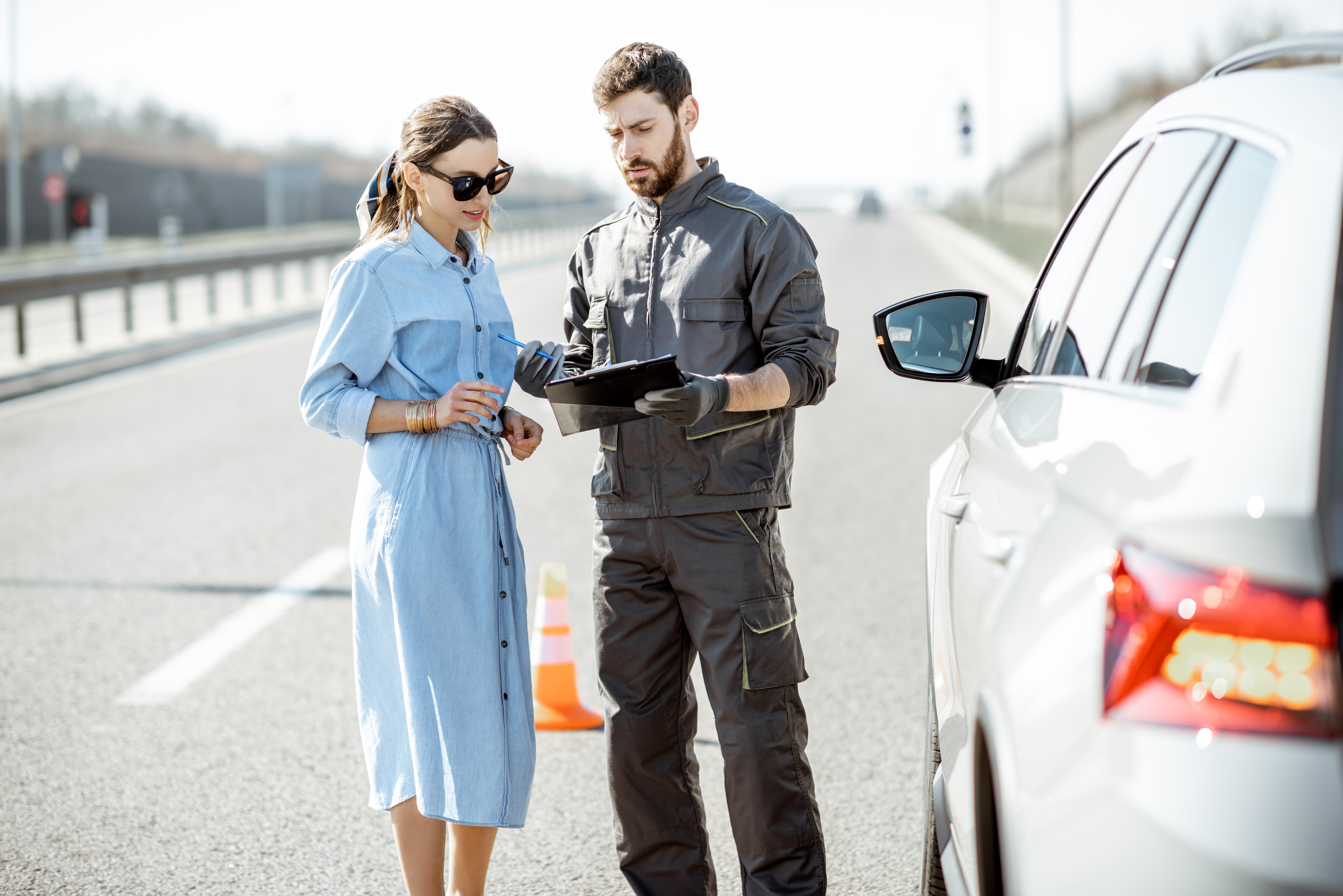 Emergency-Car-Locksmith-Services--in-Lsl-Missouri-Emergency-Car-Locksmith-Services-3717000-image